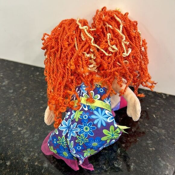 Groovy Girls Doll Dhara Red Head Hair Light Skin Manhattan Toy 2009 Plush - Picture 4 of 8